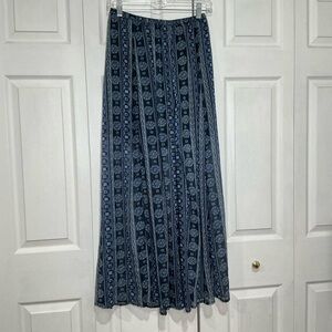 🍓 Hollister Blue and Gray Maxi Skirt With Mini Skirt Liner - Medium